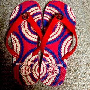 Tory Burch flipflops size 6 ladies or girls